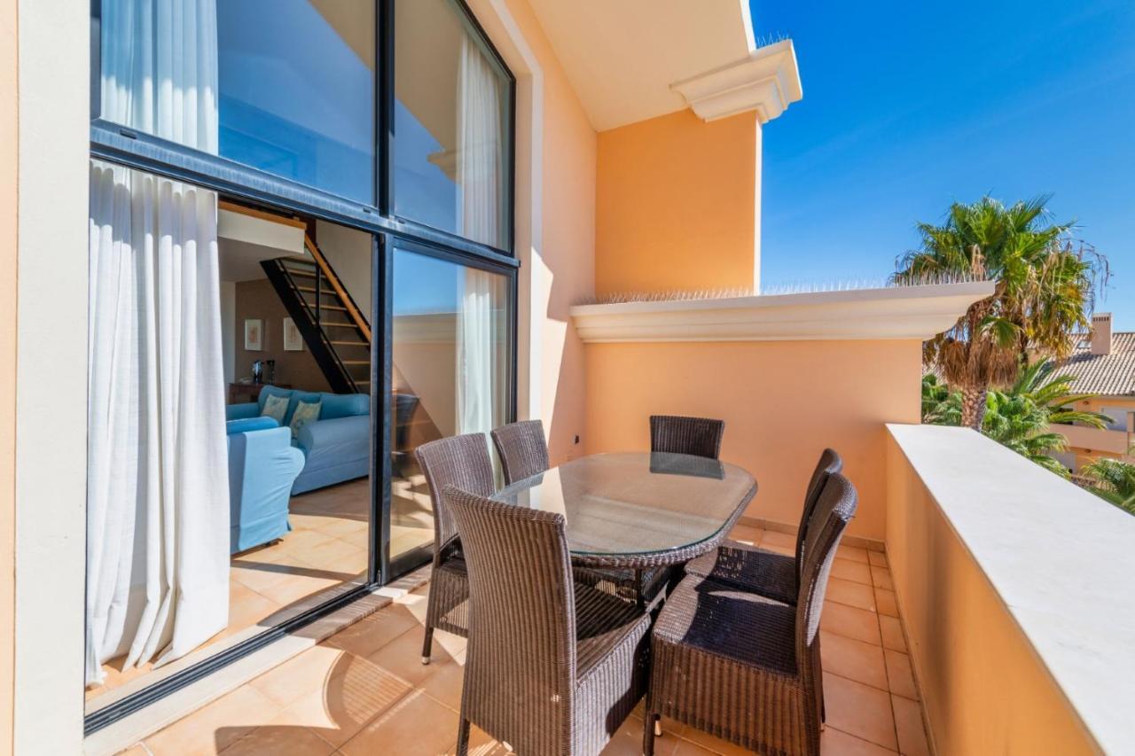 Four-Bedroom Apartment Sea View,1415422341:JPEG