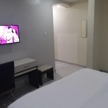 Mitos Luxury Suites -Somosu-2